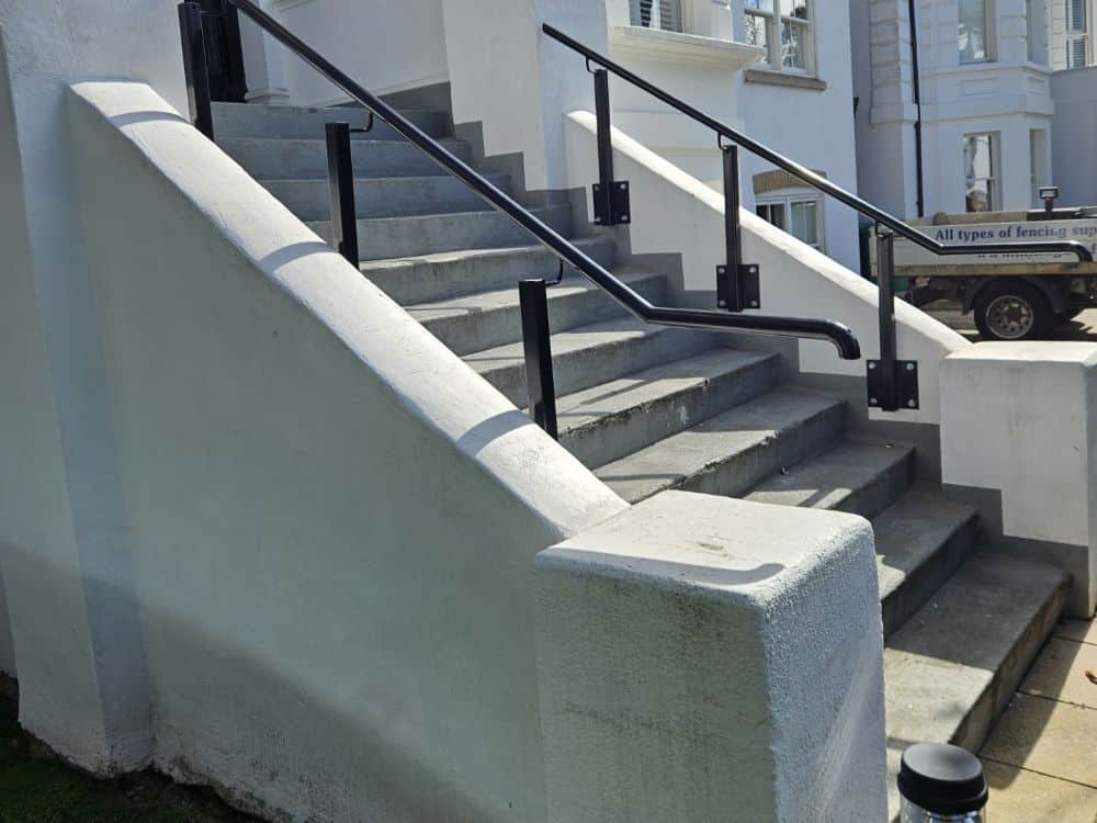 Avenue Elmers Handrails 1