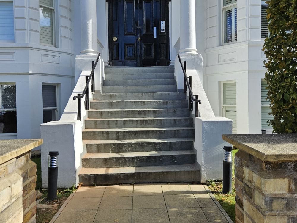 Avenue Elmers Handrails 4